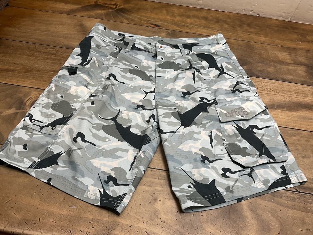 Aftco Tactical Camo Cargo Stretch Performance Fishing Shorts Green Men's 32 Flaw